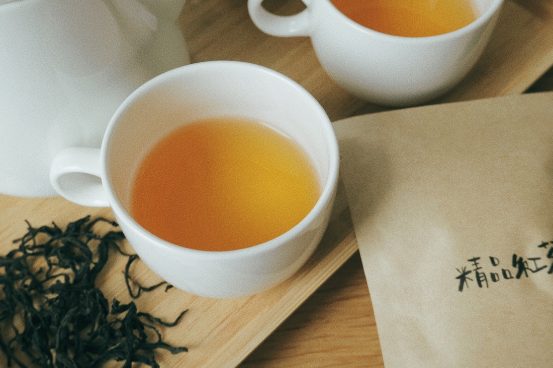 茶的琥珀色澤真的好美