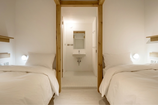 Standard Twin Room